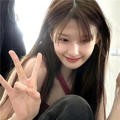 明星代言被曝表情包火出圈，深夜全网画面流出